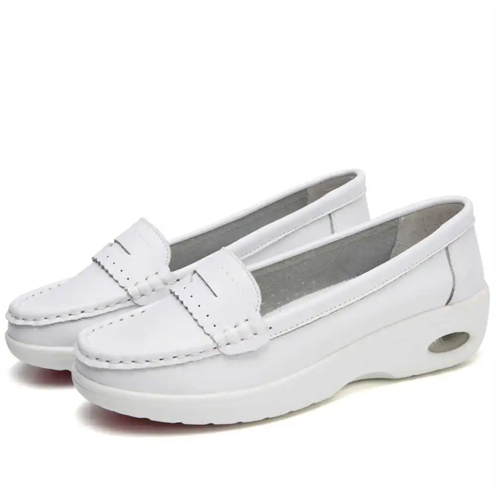 Thick Sole Slipon White Traine - Office Tech Guy のレビューと価格