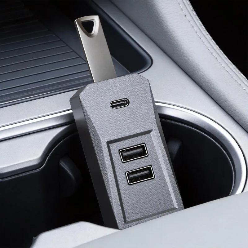 Glovebox Type-C Port USB Hub D - Docking Station Usb C のレビューと価格